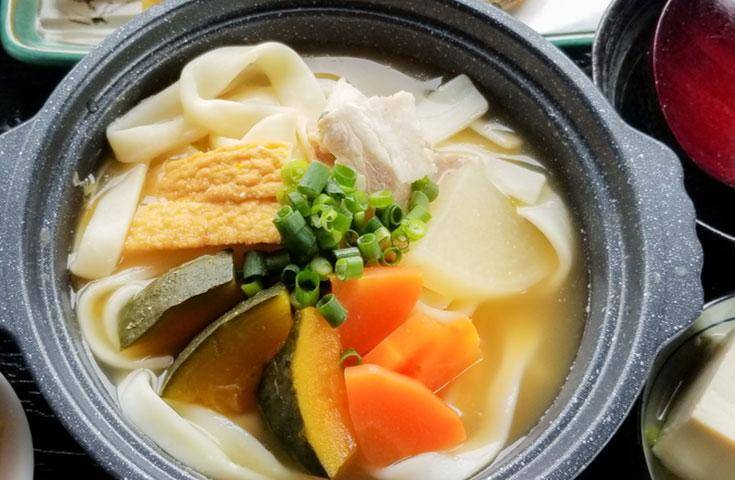 【日本 一人成團系列】新宿出發 富士河口湖、西湖合掌村、烏冬麵美食 1天團