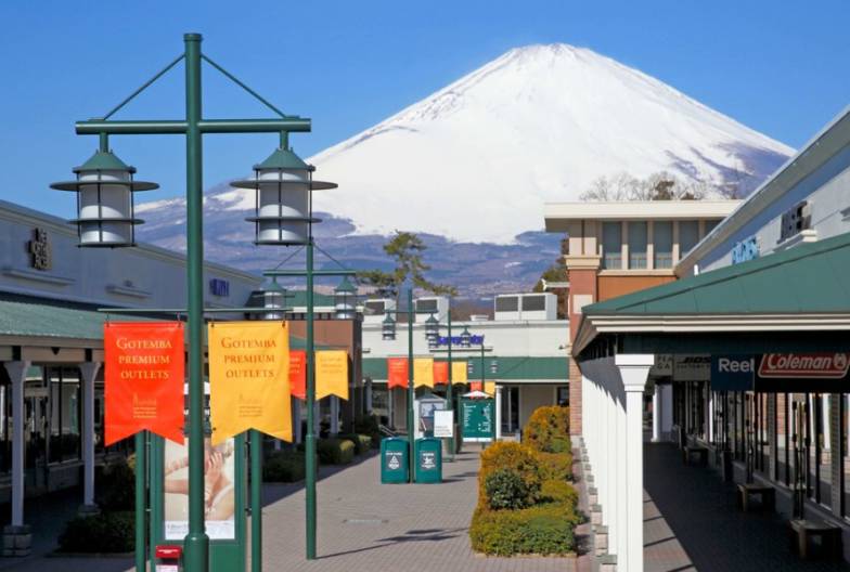 【日本 一人成團系列】富士山經典一日遊：富士山五合目＆河口湖＆忍野八海＆御殿場 Outlet｜含山梨名物餺飥｜上野・新宿出發